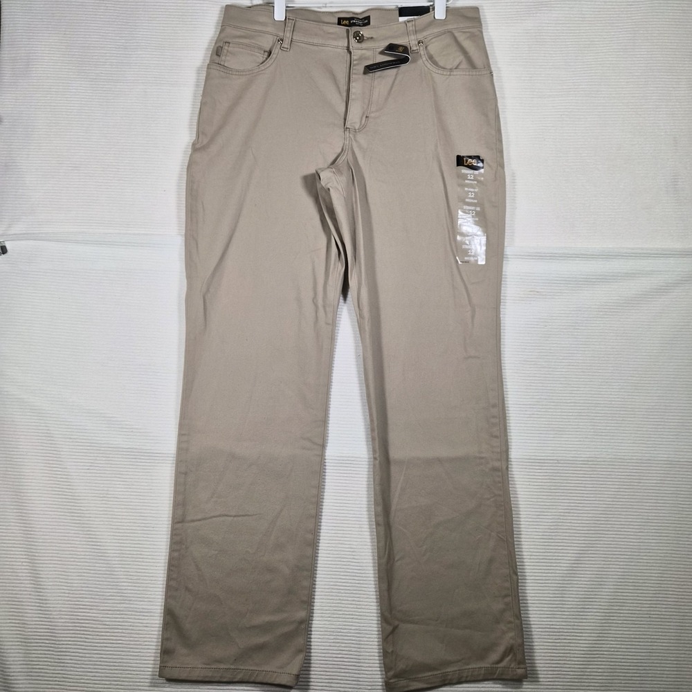 Women's Lee Relaxed Fit Straight Leg Pants NWT, Khaki - Size 12 Short